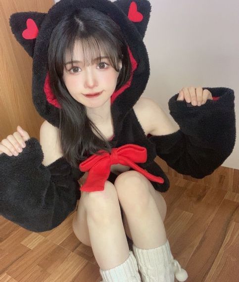 欧美迷彩工装裤女_720免费高清观看