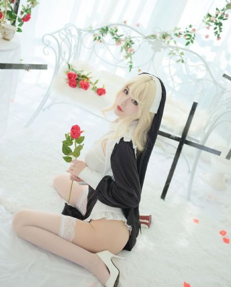欧美辣妹风走秀_BD英语神马影院手机在线