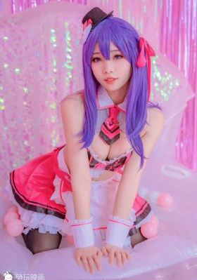 欧美综合精品av_720电影完整版在线观看