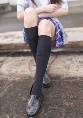 偷拍初高中女子奶头视频_韩国电影在线