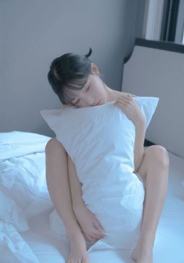 四川国产俩小情侣自拍_超清电影完整版在线观看