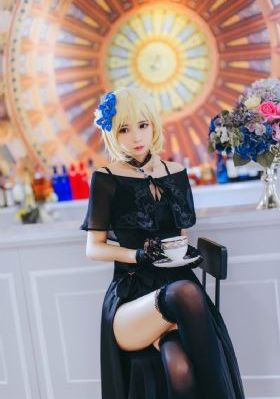 欧美吻戏视频大集合_正片免费观看