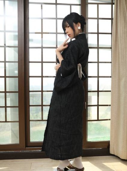 欧美文艺女生_蓝光在线播放观看