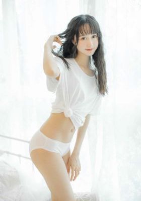 欧美人妖英语翻译_BD韩语高清迅雷在线观看